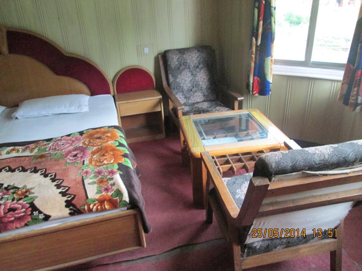 Pandey Lodge Buin ห้อง รูปภาพ